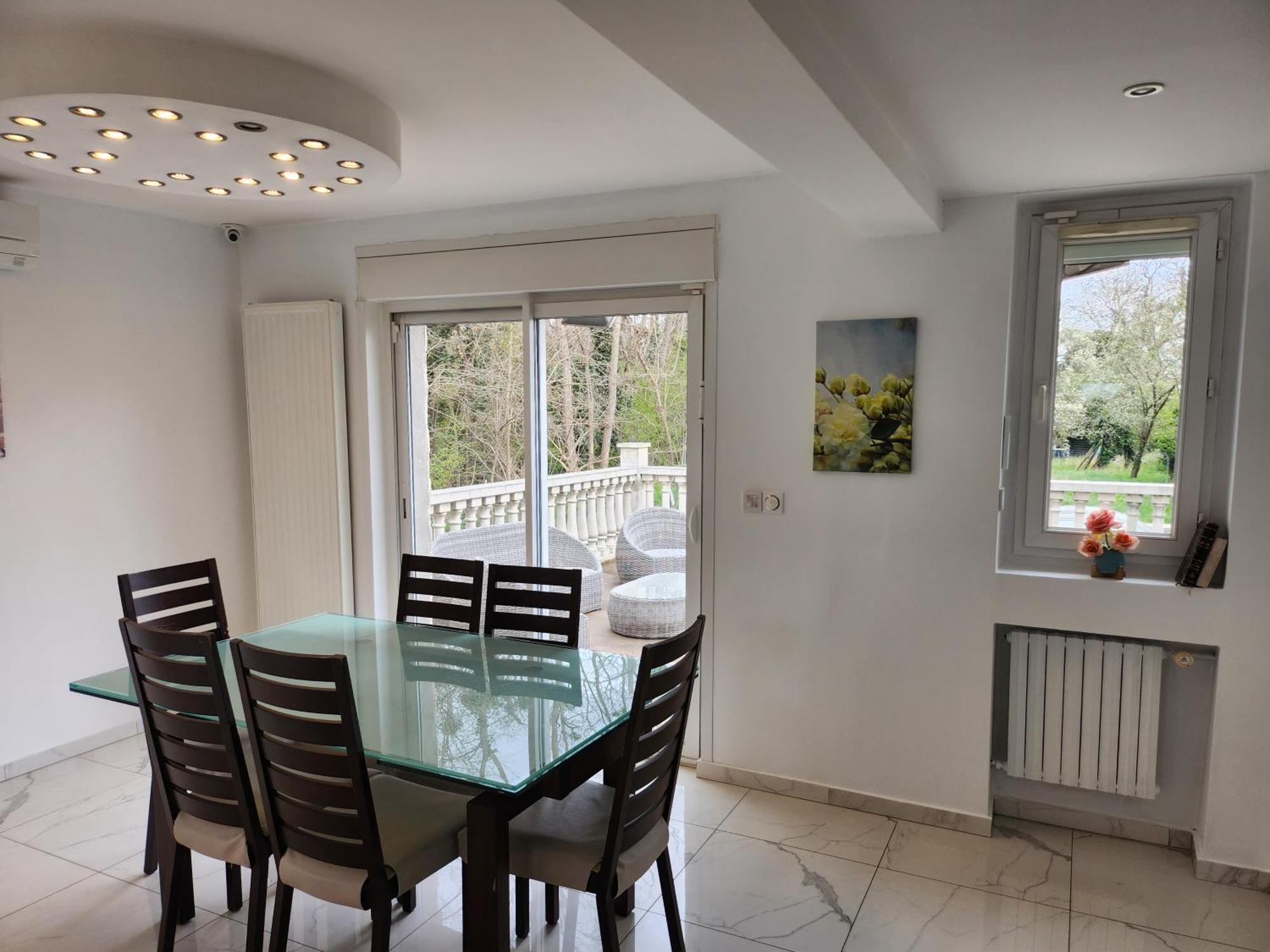 Villa Massenet Sarcelles Exteriér fotografie